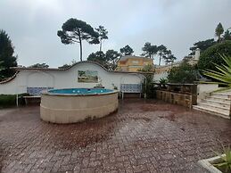 Cottage Sete Mares in Praia das Ma s