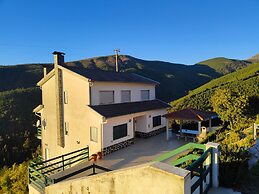 Private Pool Villa Serra da Estrela