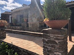 Serra do Caldeir o Private Pool Villa