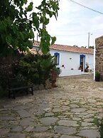 Serra do Caldeir o Private Pool Villa