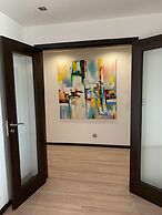Modern Flat Near Lisbon