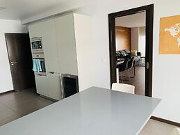 Modern Flat Near Lisbon