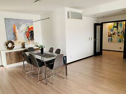 Modern Flat Near Lisbon