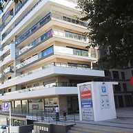 Rocha Prime Center Garage Flat