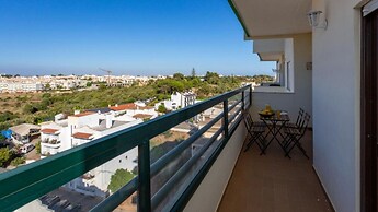 Alvor 2 Bedrooms Balcony Flat
