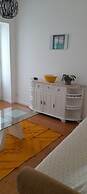 Ribeira Balcony River View Flat