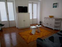 Ribeira Balcony River View Flat
