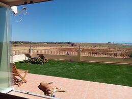 Beach Front View Armacao de Pera Flat With Terrace