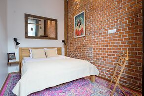 Oak Doors Apartament w Rynku ProperUNIT
