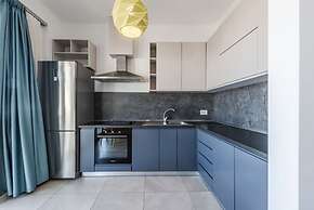 Tranquil Apartment With Pool Access - Manjola