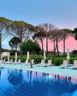 Tranquil Apartment With Pool Access - Manjola