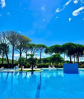 Tranquil Apartment With Pool Access - Manjola