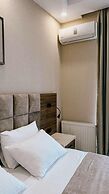Aniko Hotel