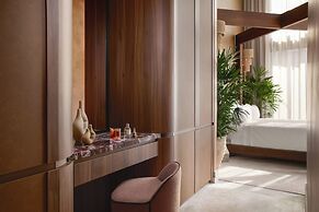 Mondrian Gold Coast