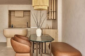 Mondrian Gold Coast
