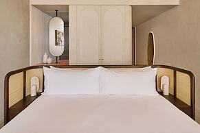 Mondrian Gold Coast