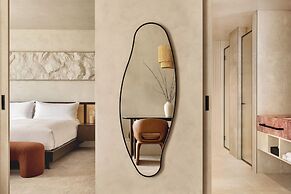 Mondrian Gold Coast