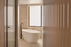 Mondrian Gold Coast