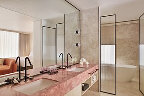 Mondrian Gold Coast