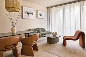 Mondrian Gold Coast