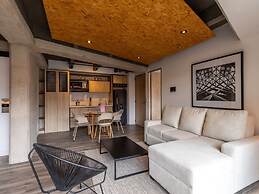Stylish 1 BR in Chapinero
