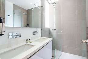 Modern 3BR in Usaqu n