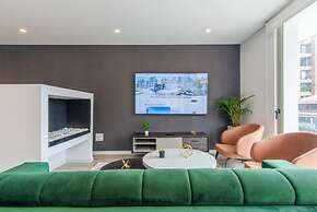 Modern 3BR in Usaqu n