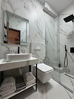 ORCHIDS Hotel