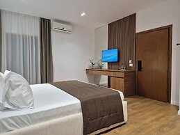 ORCHIDS Hotel