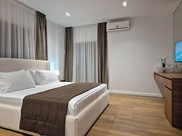 ORCHIDS Hotel