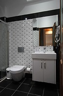 ORCHIDS Hotel
