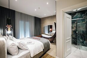 Ambasador Hotel