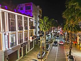 Ambasador Hotel