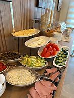 Ambasador Hotel