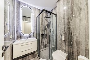 CAVAR APARTHOTEL