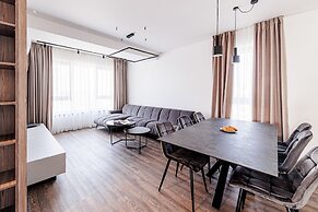 CAVAR APARTHOTEL
