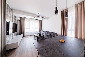CAVAR APARTHOTEL