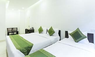 Hotel F Sqaure