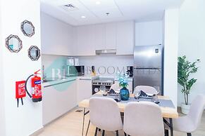 Bloomfields Fantastic 1BR in Waters edge