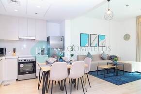 Bloomfields Fantastic 1BR in Waters edge
