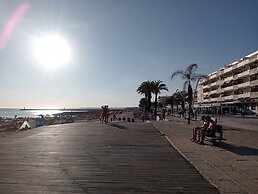 Front Beach Quarteira Ground Floor Girassol Studio