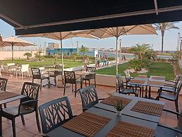 Front Beach Quarteira Ground Floor Girassol Studio