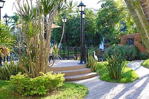 Costa Bonita Apartments