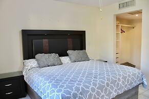 Costa Bonita Apartments