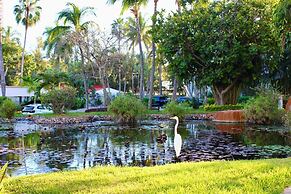 Costa Bonita Apartments