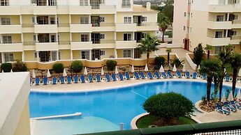 Vplaza Private Garage Balcony Pool View Flat