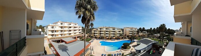 Vplaza Private Garage Balcony Pool View Flat