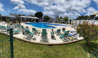 Nice Terrace and Pool Alvor Flat