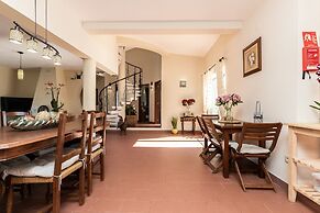 Looking to Landscape Sea View Private Pool Villa