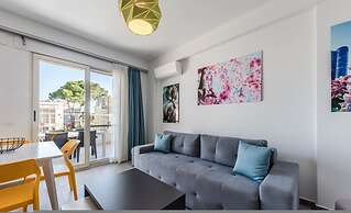 Spacious 1BR Apartment With Resort Access